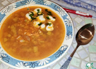 Суп из индейки с овощами и чечевицей