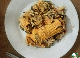 Запеканка с цуккини, кукурузой и орзо