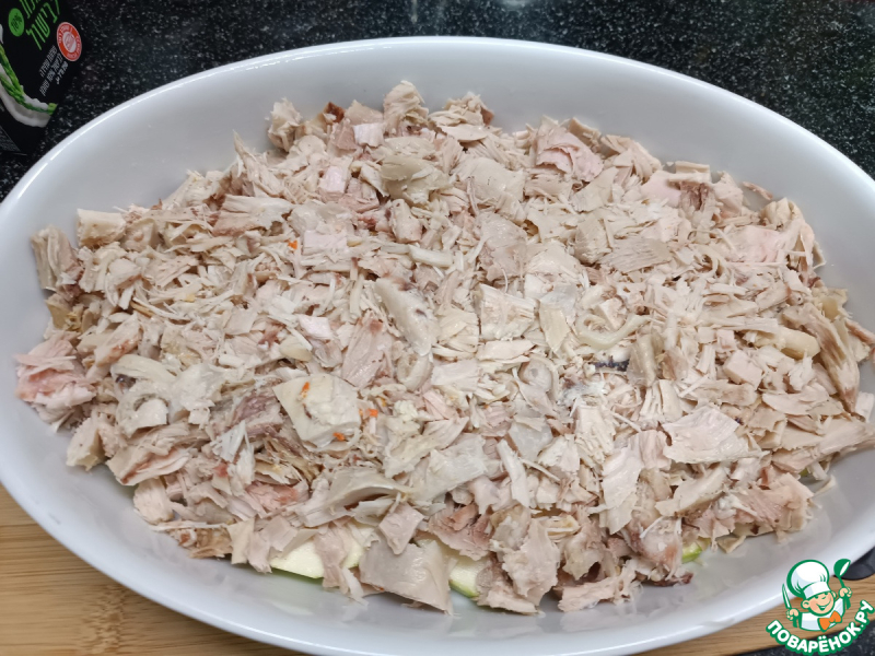 Запеканка с отварной курицей и овощами