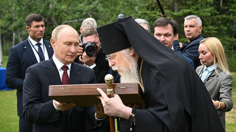 Архиепископ Ситкинский и Аляскинский извинился за встречу с Путиным на Аляске
