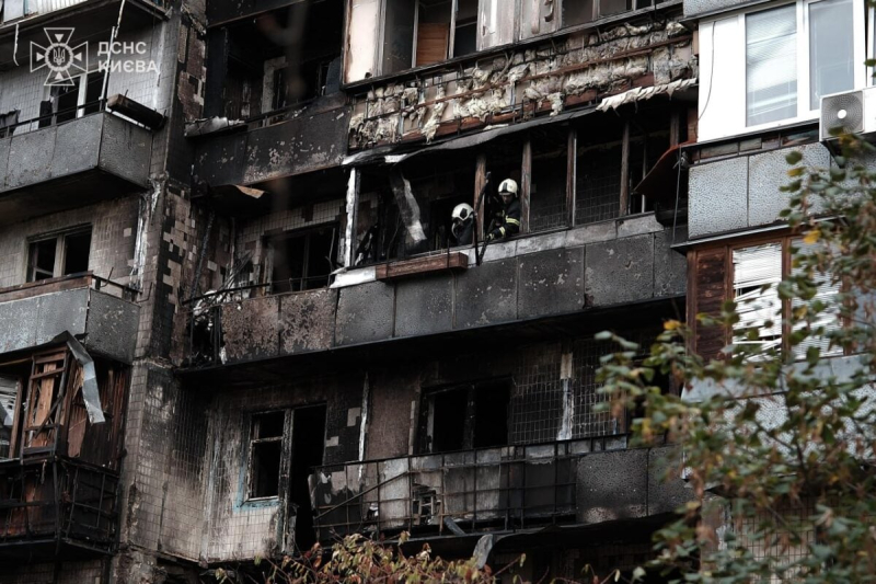 Атака дронов РФ на Киев: 19-летняя девушка и ее 46-летняя мать погибли, прячась в ванной | ВИДЕО