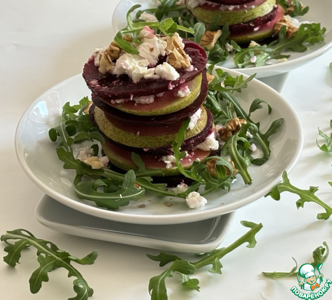 Башенки из свеклы и груши