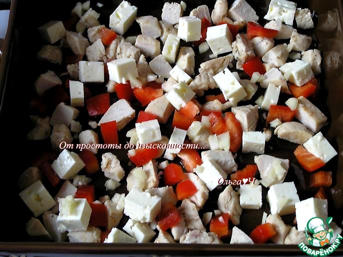 Белковая фриттата с курицей и брынзой