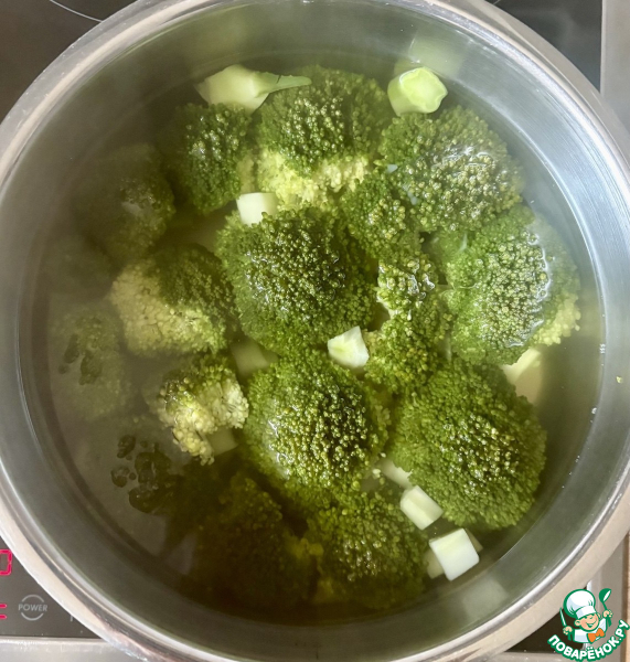 Биточки из брокколи и сыра