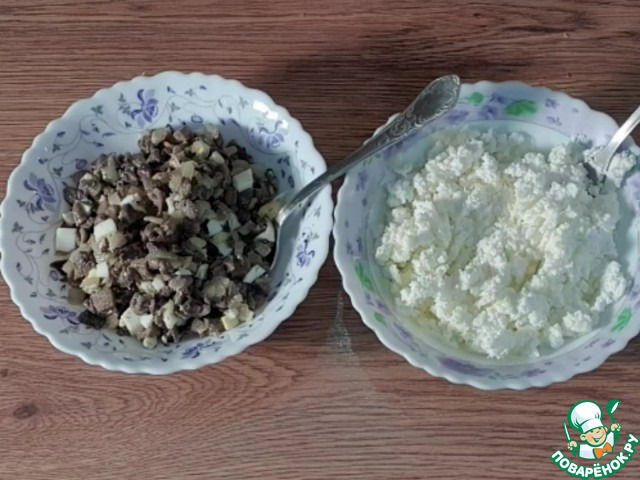 Блинные треугольники с двумя начинками