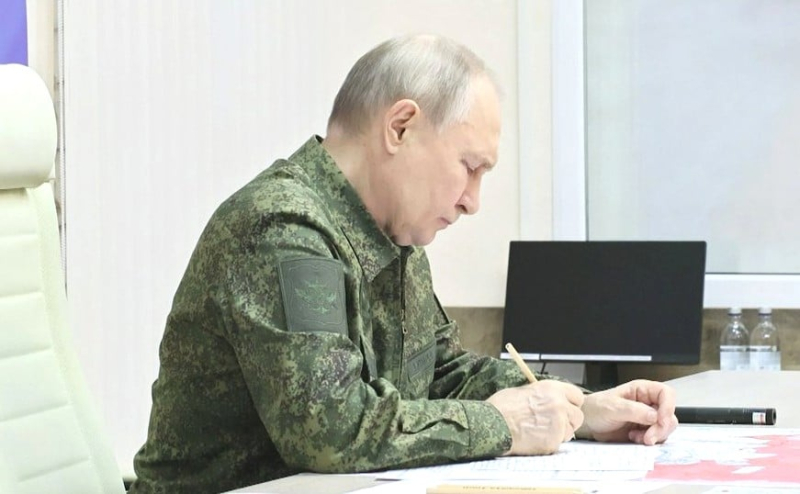 Британская разведка не видит доказательств того, что Путин заинтересован в мирных переговорах с Украиной