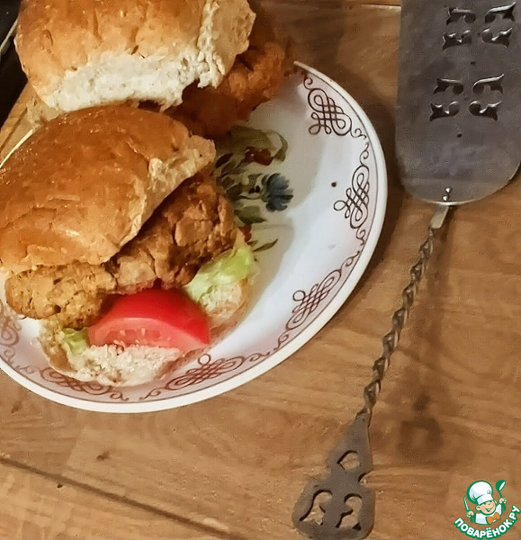 Cэндвичи с грибами, сыром и фасолью