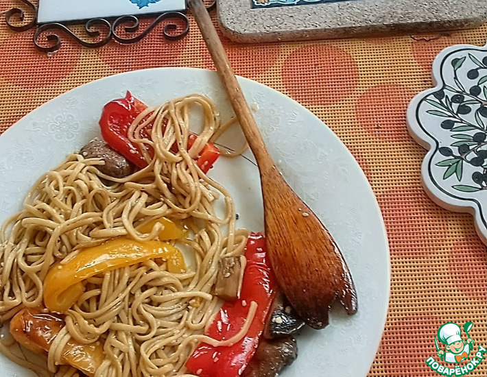 Чапче из овощей с лапшой