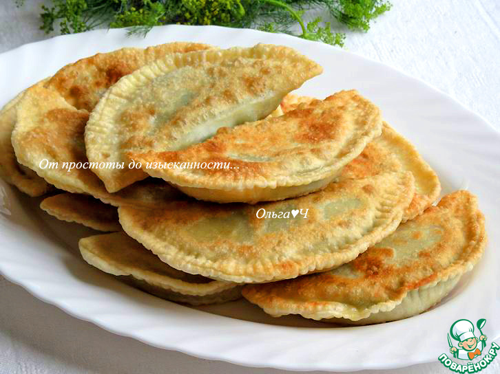 Чебуреки с капустой и шпинатом