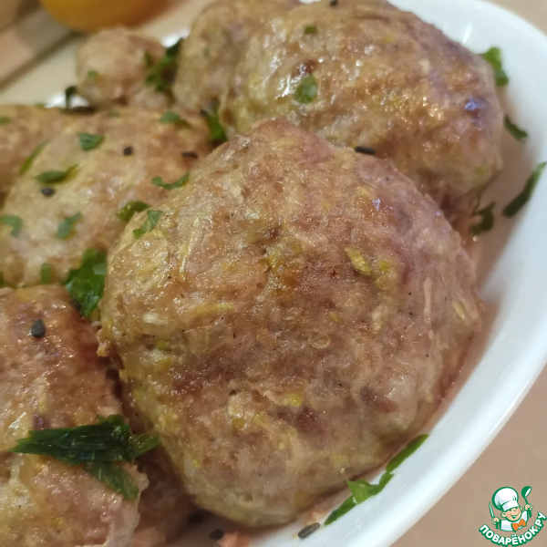 Домашние котлеты из кабачка с фаршем