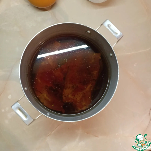 Домашняя грудинка, запеченная в фольге