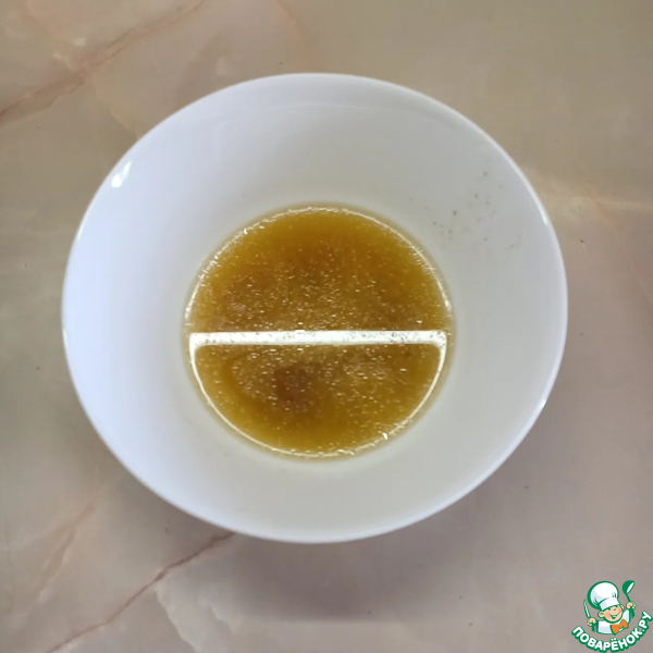 Домашняя грудинка, запеченная в фольге