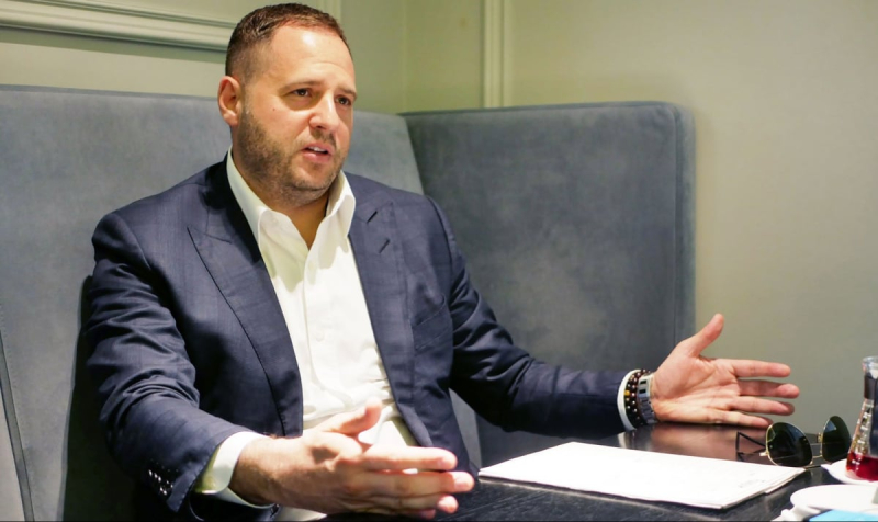 Ермак заявил, что не держит зла на Зеленского