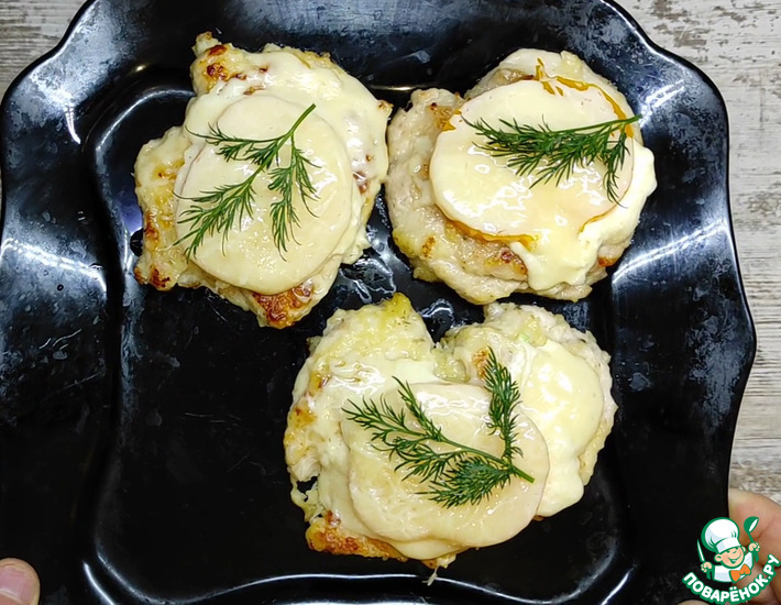 Эсколоп с помидорами и сыром из куриной грудки