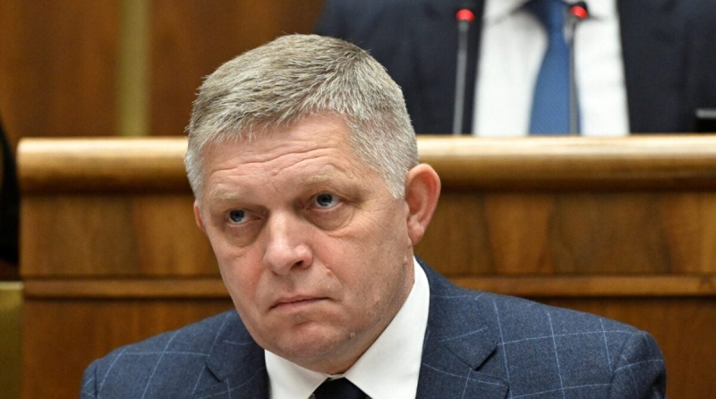 Фицо призвал не голосовать за санкции против РФ, ведь Словакия не должна «страдать из-за Украины»