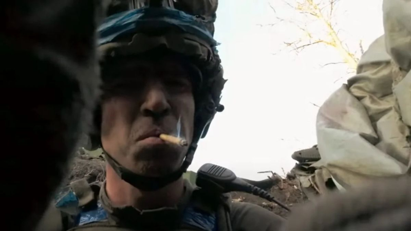 Где можно посмотреть фильм "2000 метров до Андреевки", который представит Украину на Оскар-2026