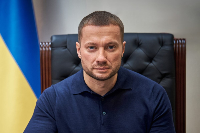 Глава АМКУ Кириленко получил новое подозрение. Его супруга тоже