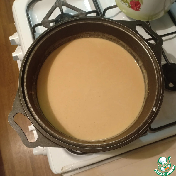 Гороховый крем-суп с копченостями