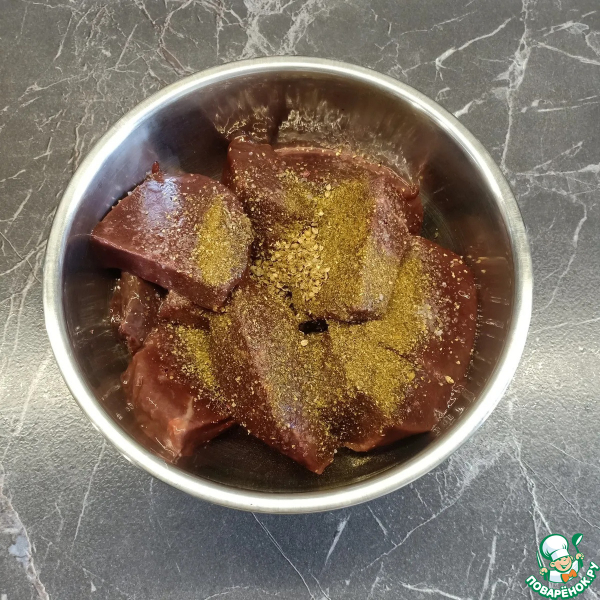 Говяжья печень в жировой сетке