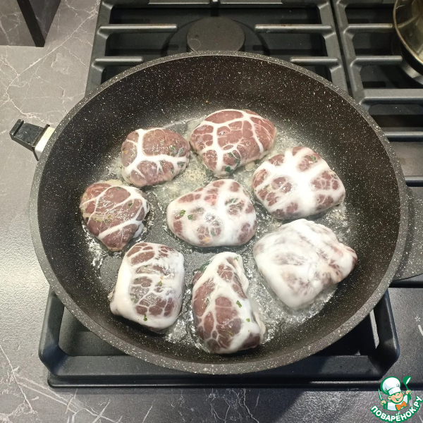 Говяжья печень в жировой сетке