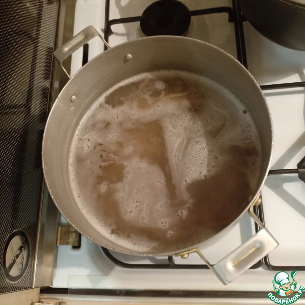 Гречневая лапша с говядиной и овощами