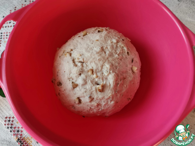 Хлеб с грецкими орехами