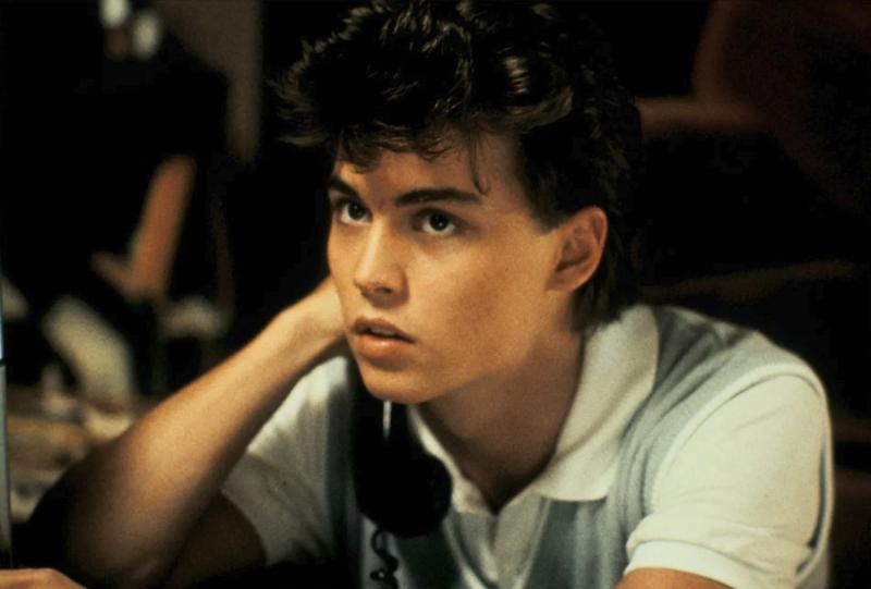 Их просто не узнать: какими были первые роли актеров, которые стали настоящими легендами