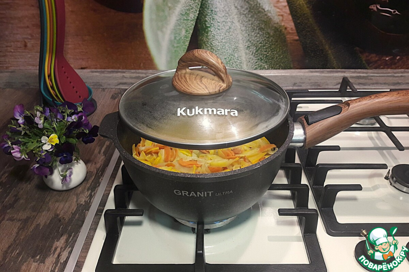 Икра кабачковая с острым соусом кимчи