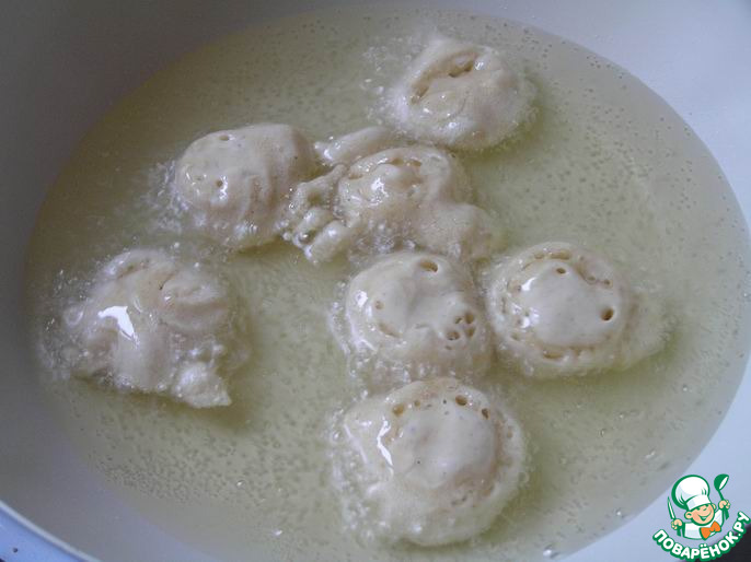 Яблочные пончики с корицей