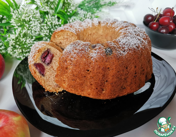 Яблочный кекс с черешней