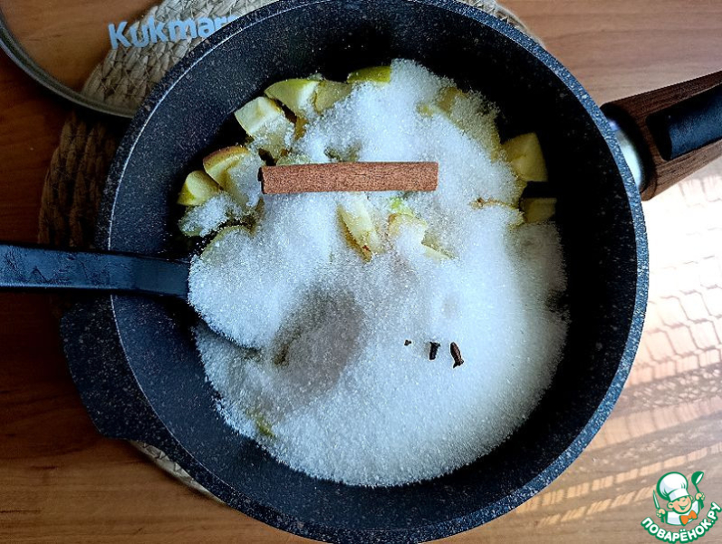 Яблоки в лимонном сиропе