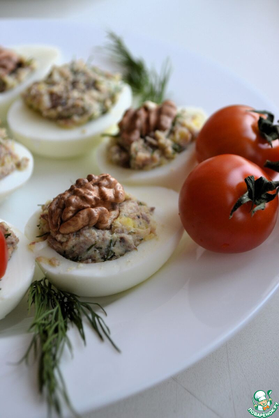 Яйца, фаршированные иваси