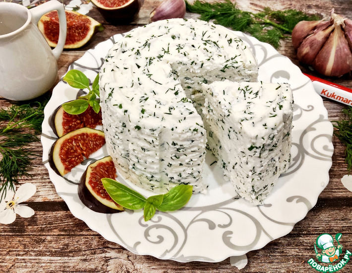 Йогуртовый сыр с чесноком и укропом