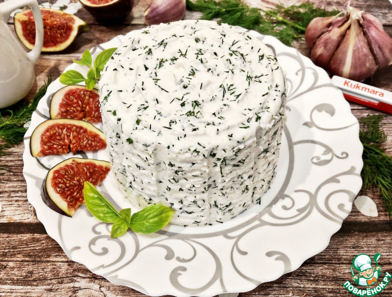 Йогуртовый сыр с чесноком и укропом