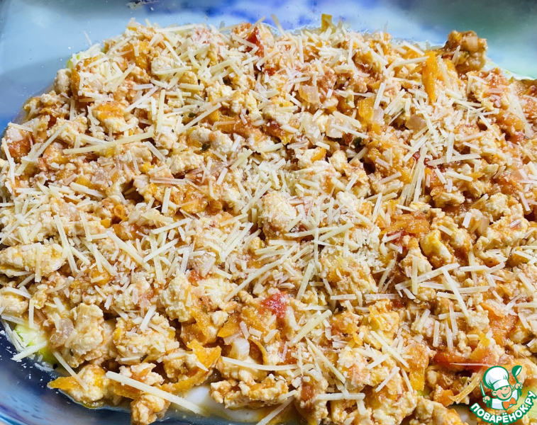 Кабачковая лазанья с фаршем и соусом бешамель