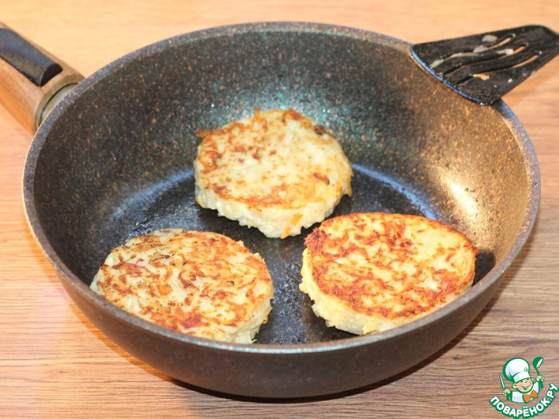 Картофельные лепешки с мясным припеком