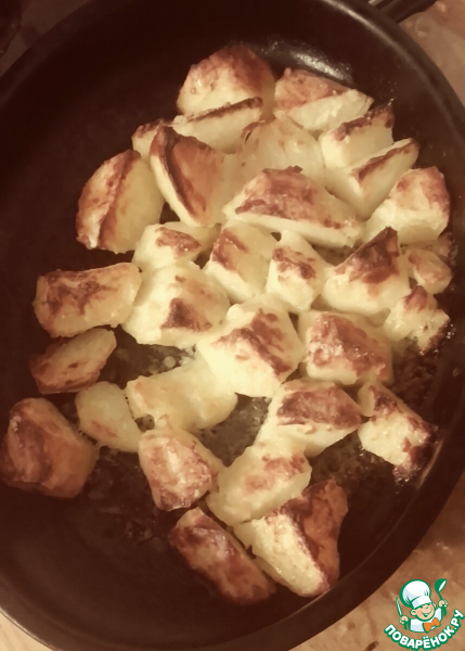 Картофельный салат со свеклой, скумбрией, хреном