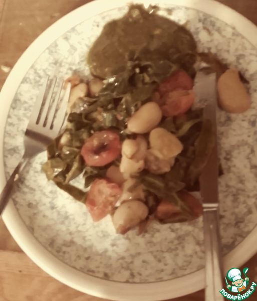 Кассуле с помидорами, бобами и кейлом