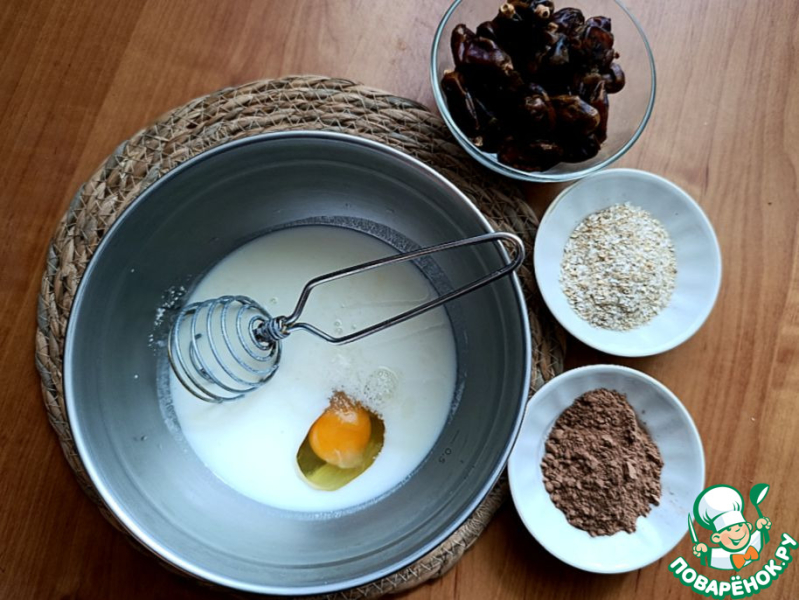 Кекс с овсяными отрубями и финиками