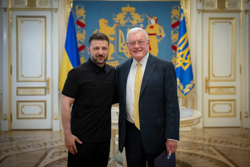 Келлог снова прибыл в Киев: о чем говорили с Зеленским