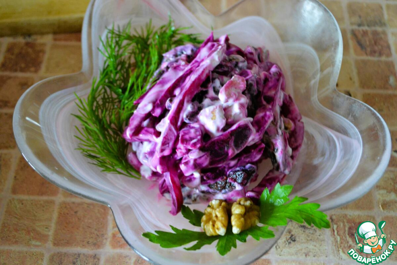 Киевский салат с греческим йогуртом