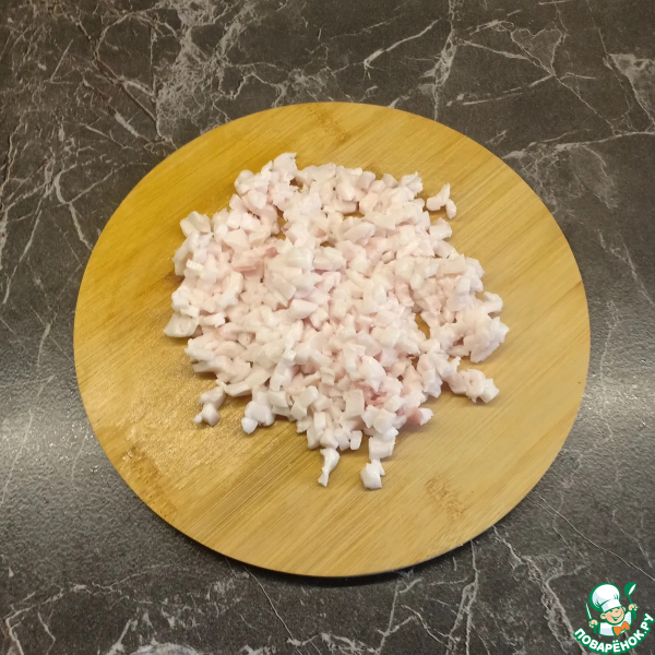 Колбаса рубленая из свинины и курицы