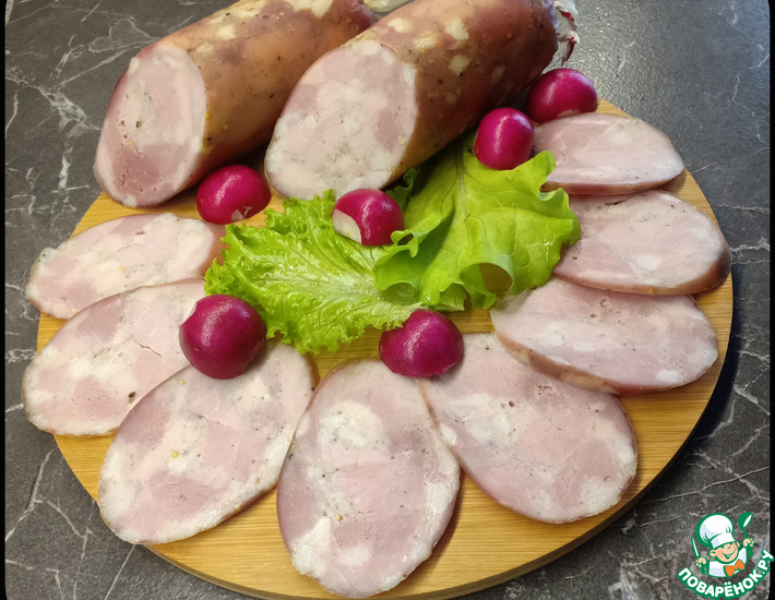 Колбаса рубленая из свинины и курицы