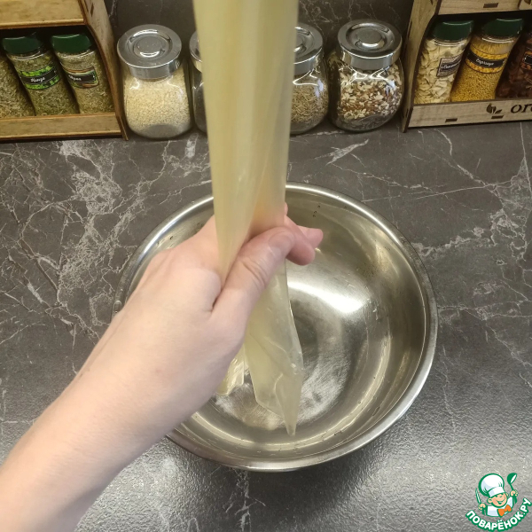 Колбаса рубленая из свинины и курицы