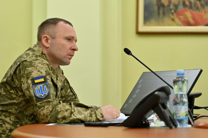 Командующий Сухопутными войсками ВСУ Драпатий подал в отставку из-за трагедии на полигоне