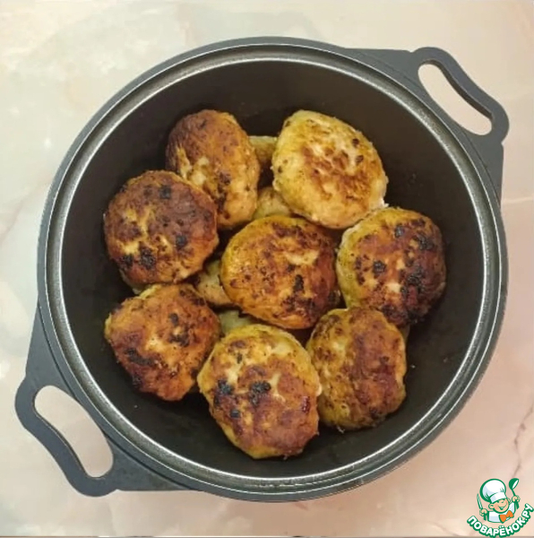 Котлеты в грибном соусе