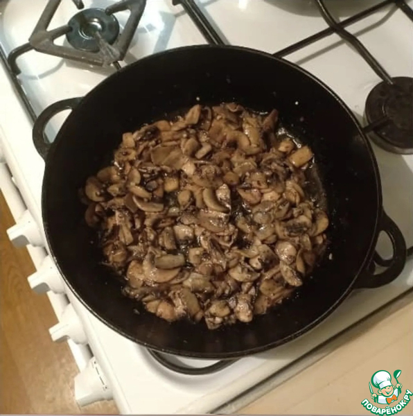 Котлеты в грибном соусе