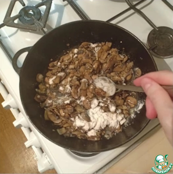 Котлеты в грибном соусе