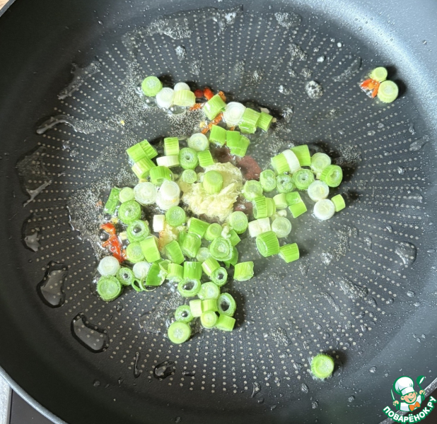 Креветки со стеклянной лапшой по-азиатски