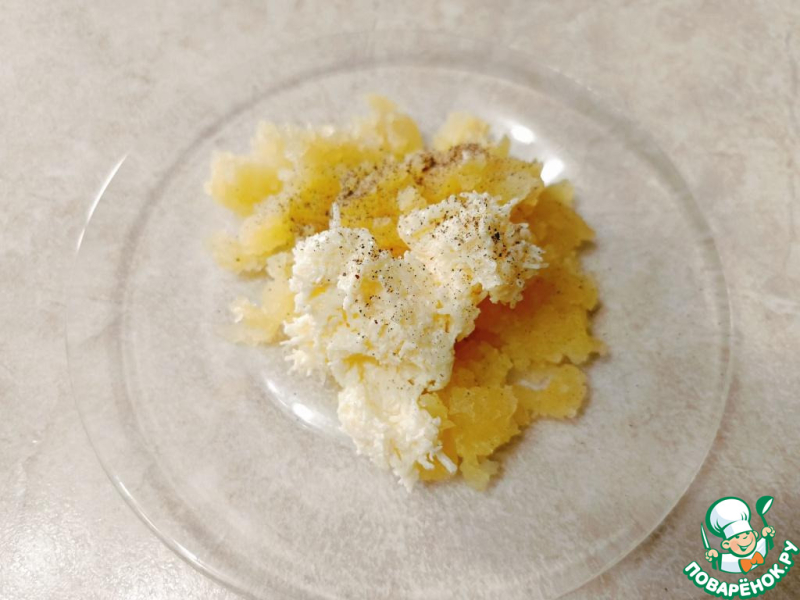 Крошка-картошка с двумя грибными начинками